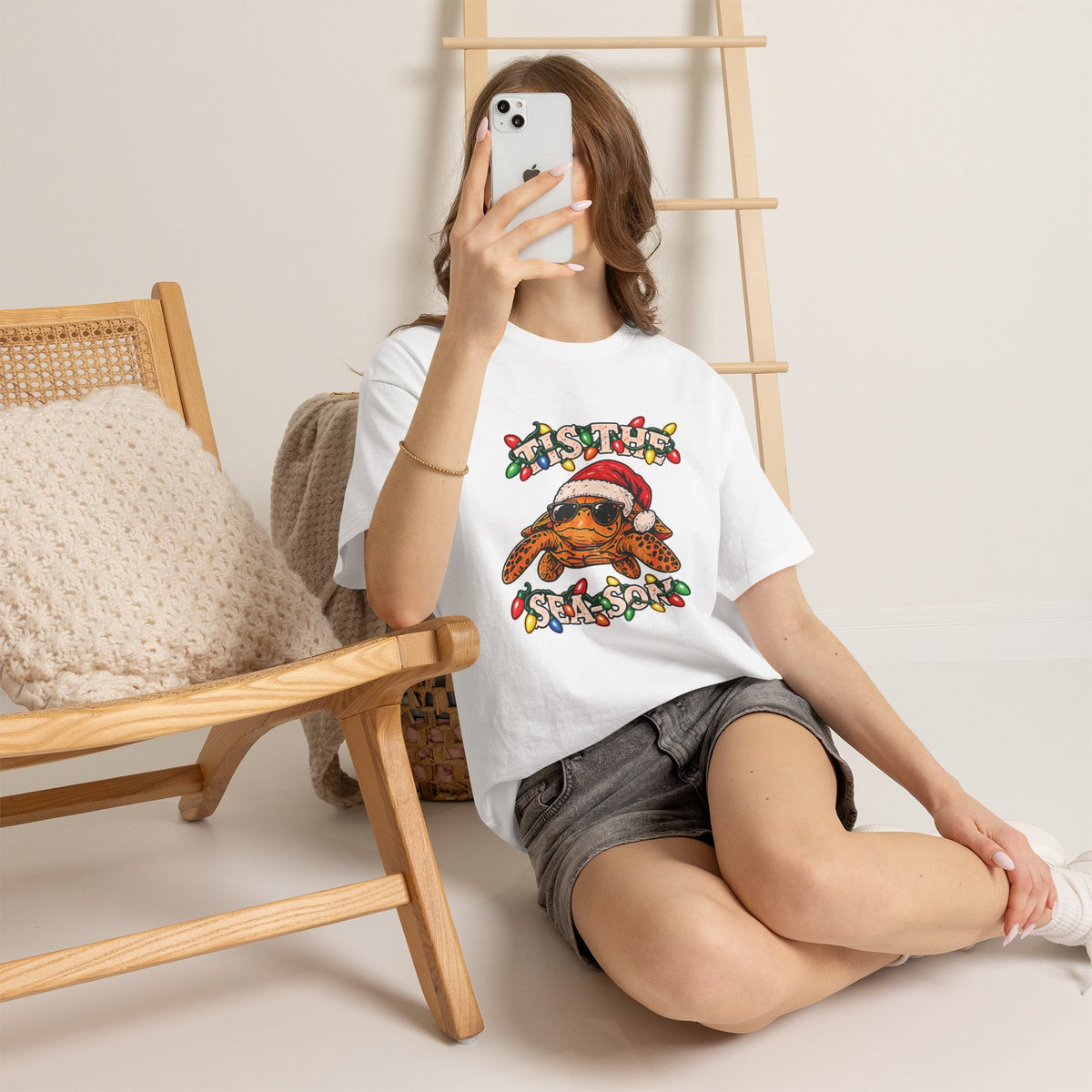 Tis the Sea-Son Christmas Sea Turtle T-Shirt – Coastal Holiday Tee