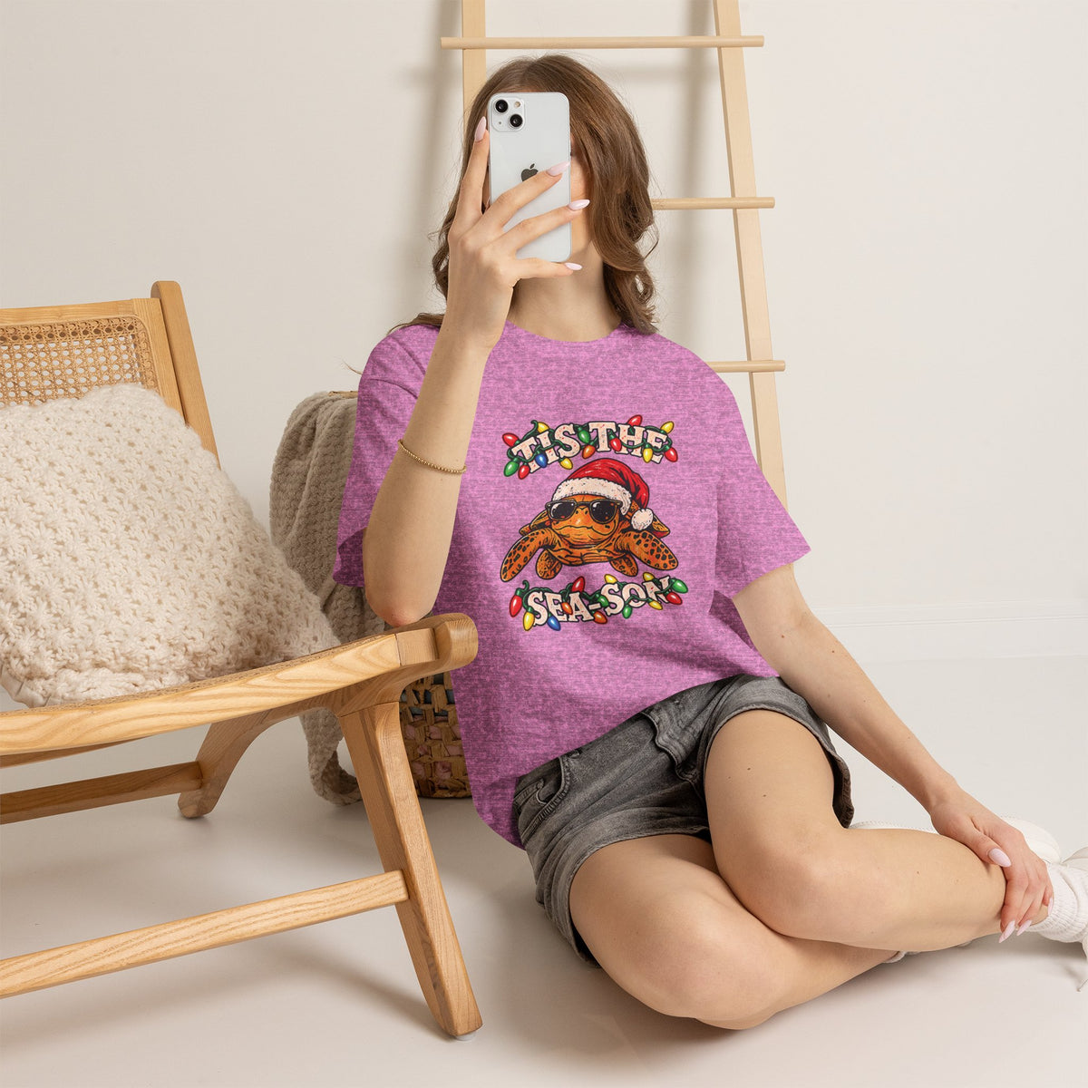 Tis the Sea-Son Christmas Sea Turtle T-Shirt – Coastal Holiday Tee