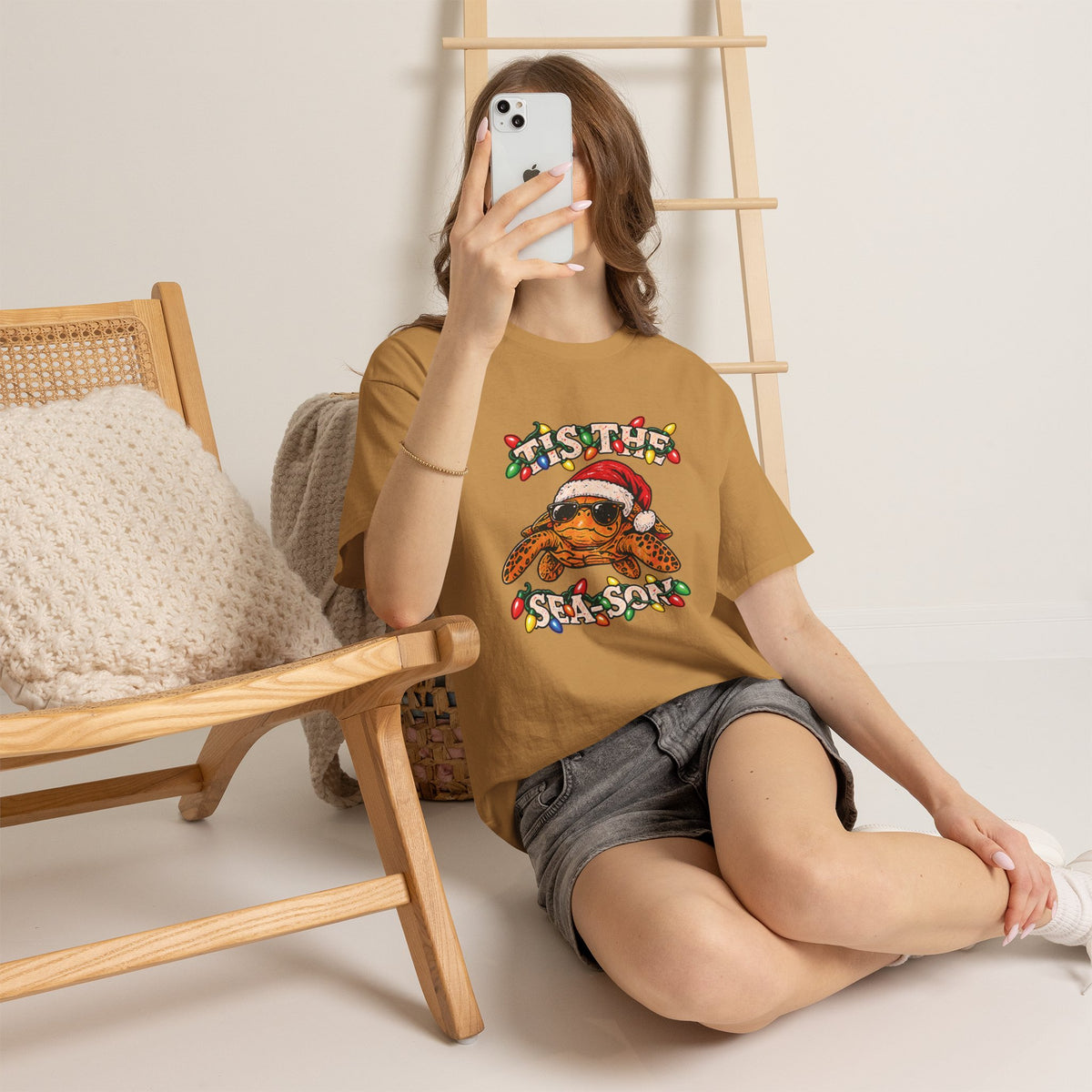 Tis the Sea-Son Christmas Sea Turtle T-Shirt – Coastal Holiday Tee